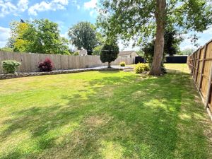 Photo 19- click for photo gallery